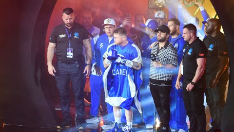 Canelo Álvarez no quiere volver a pelear en Arabia por lo difícil que fue.