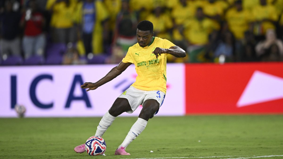 Sudáfrica podría quedar fuera del Mundial 2026 tras sanción de la FIFA por alineación indebida