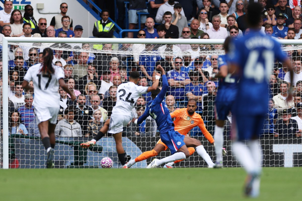 Insólito: Eligen como gol del mes un tanto que fue anulado por el VAR