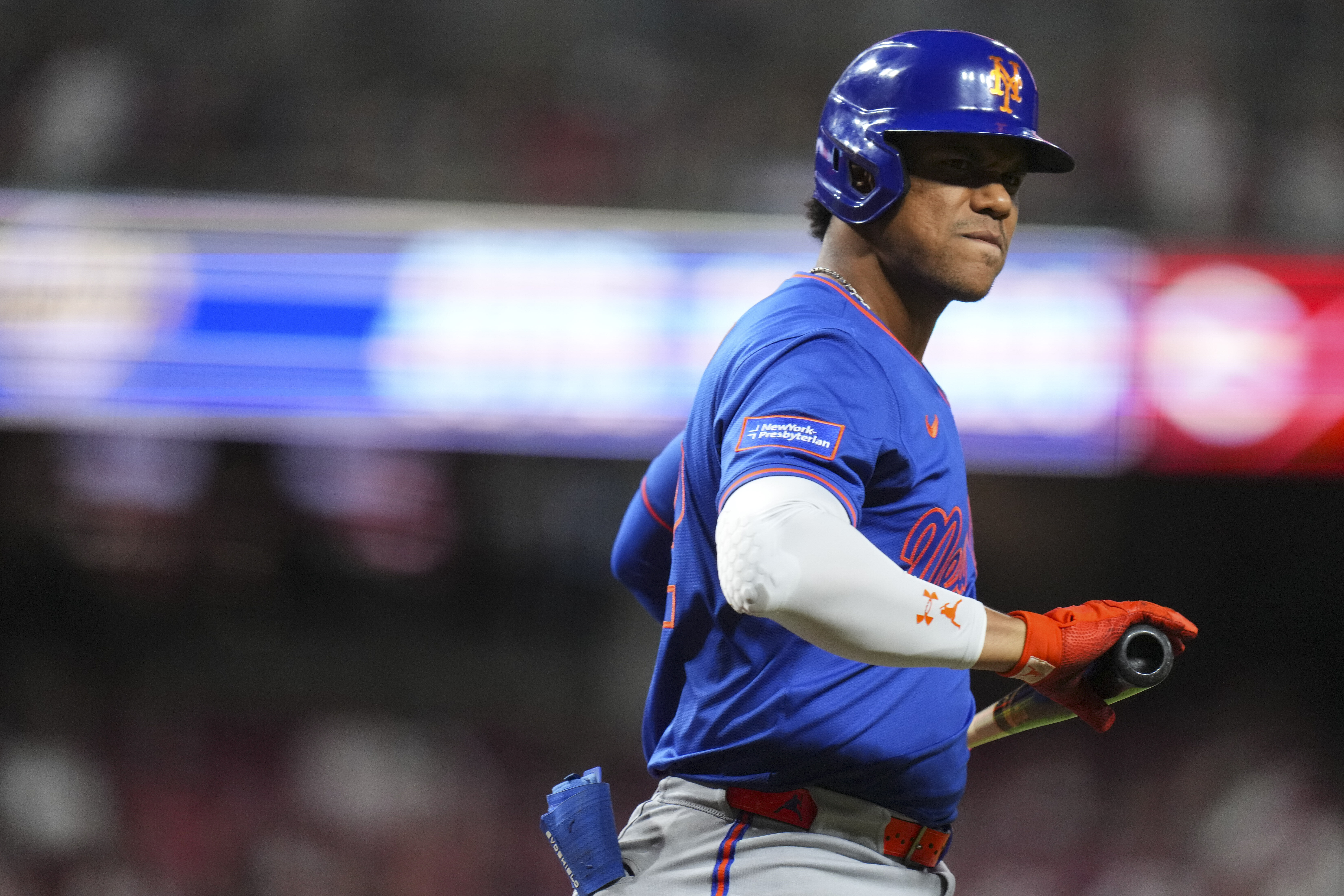 Juan Soto logra una histórica temporada de 30-30 en su primer año con los Mets