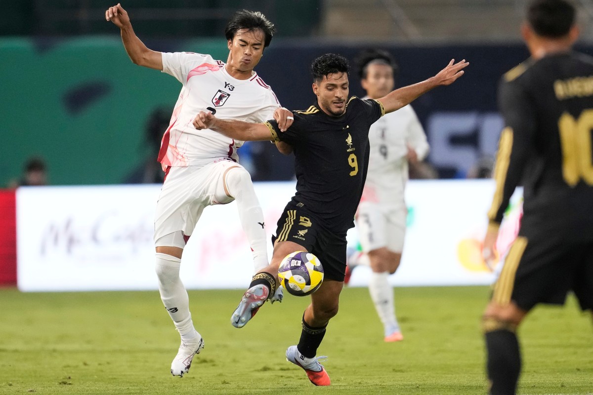 Así se encuentra la lista de los máximos goleadores de la selección mexicana