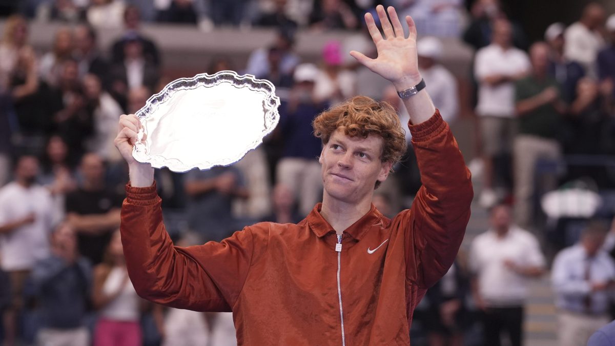 Acusan a China de robar datos cerebrales de Jannik Sinner y Charles Leclerc para uso militar