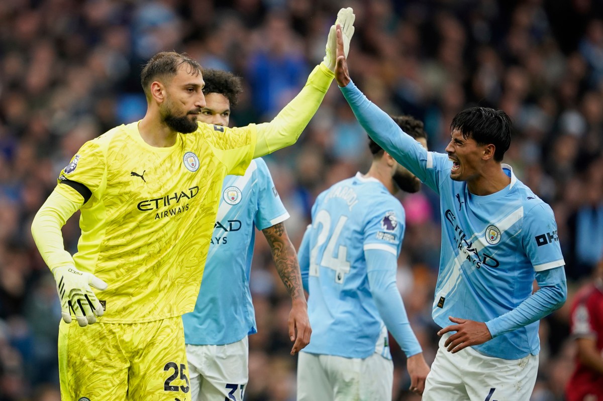 Ídolo de Argelia lanza dura crítica al PSG sobre Gianluigi Donnarumma 