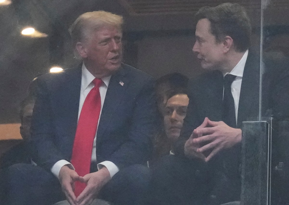 Trump y Musk reaparecen juntos en el funeral de Charlie Kirk tras meses de confrontación