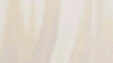 El presidente Donald Trump (centro) y la primera dama Melania Trump (arriba a la derecha) suben por la escalera mecánica después de que se detuviera mientras se dirigía al Salón de la Asamblea General, el martes 23 de septiembre de 2025, en la sede de la ONU.