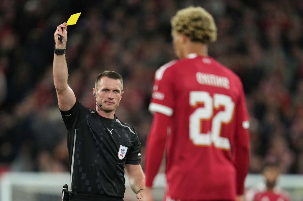 FIFA estrenará la "tarjeta verde" para los entrenadores