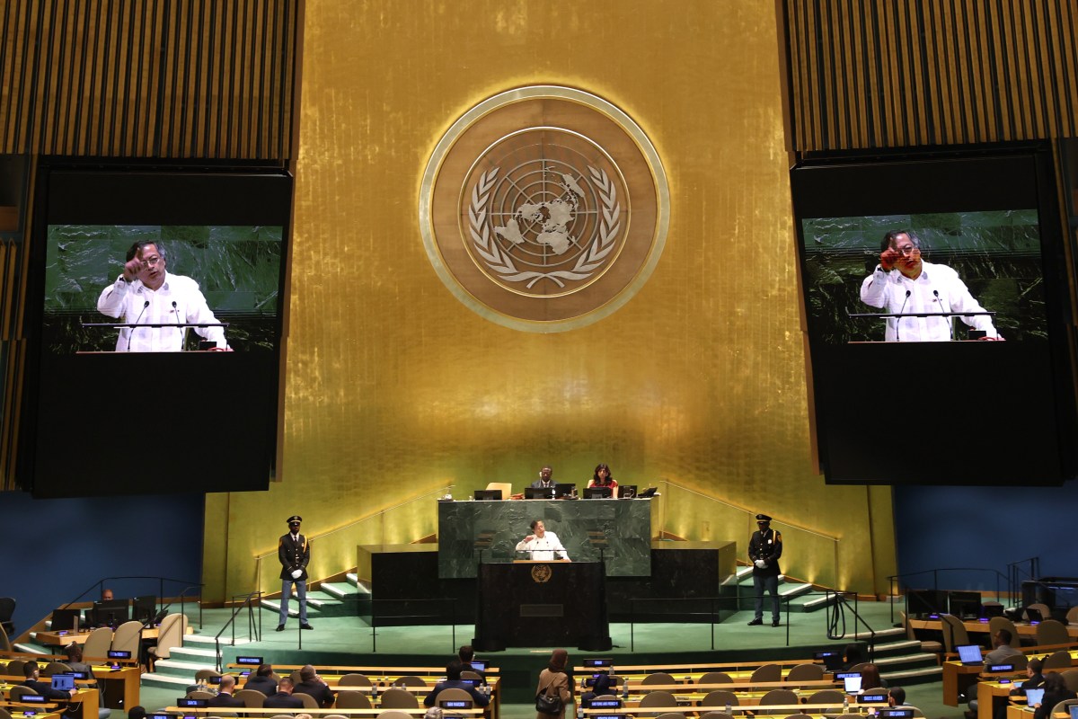 Petro a Trump luego de que le revocara su visado: “Ahora van a convertir en crimen mi opinión libre y humana"