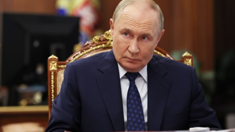 Funcionarios afirman que Rusia actúa con cuidado y no con lentitud.