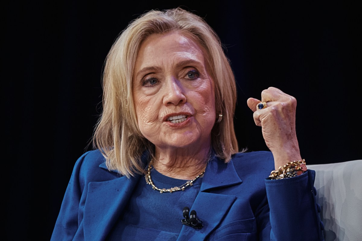 Hillary Clinton criticó a Trump por la ofensiva estadounidense en el Caribe