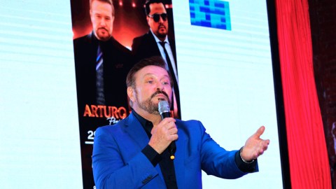 Arturo Peniche.