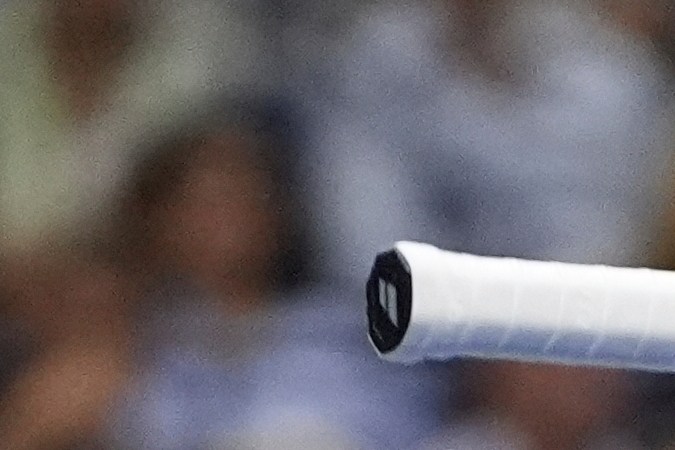 Auger-Aliassime sólo aprovechó uno de los diez puntos de partido de que disfrutó.