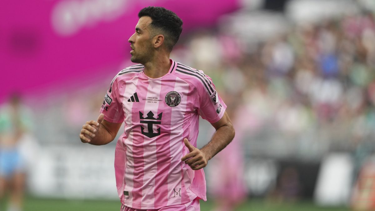 Mundo del fútbol despide a Sergio Busquets: "Uno de los mejores futbolistas españoles de toda la historia"