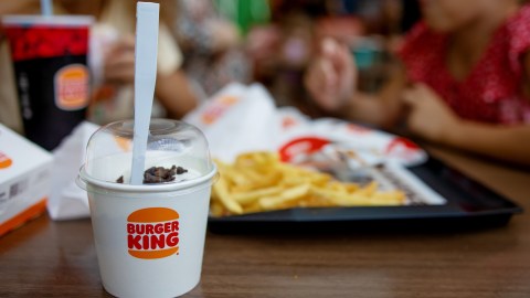 Los productos para celebrar Halloween ya están disponibles en Burger King.