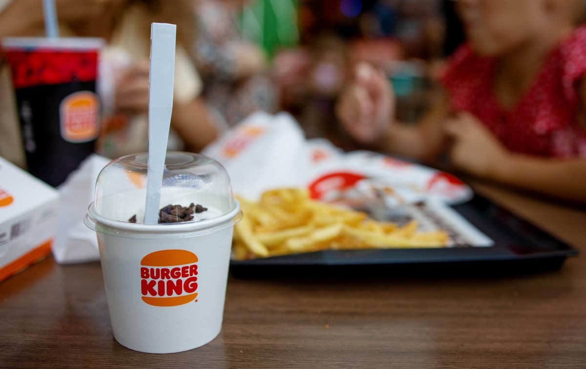 Burger King lanza cubos fantasmales y menú de Scooby-Doo para Halloween