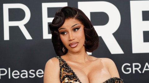 Cardi B está embarazada por cuarta vez.