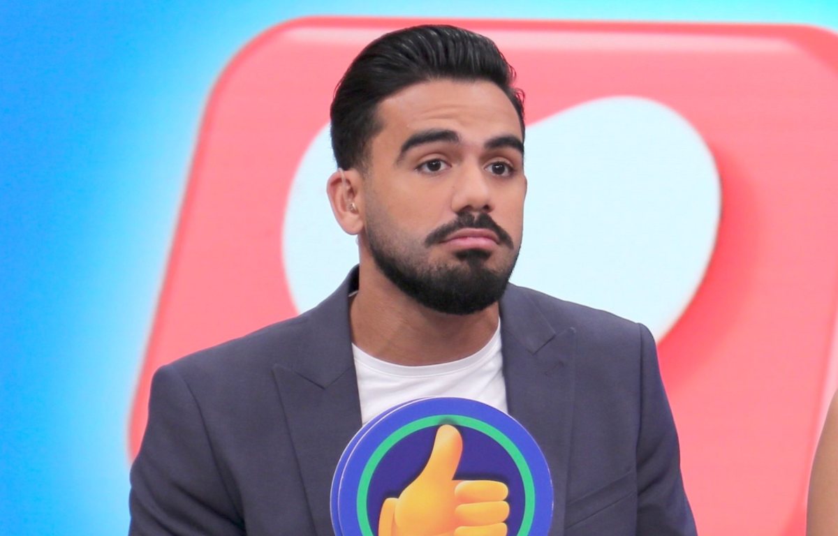 Carlos Adyan le respondió a quienes dicen que es mantenido por su prometido