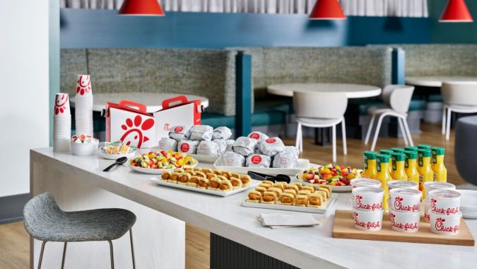 Chick-fil-A Catering hace que compartir sea más sencillo y delicioso este otoño y durante las fiestas.