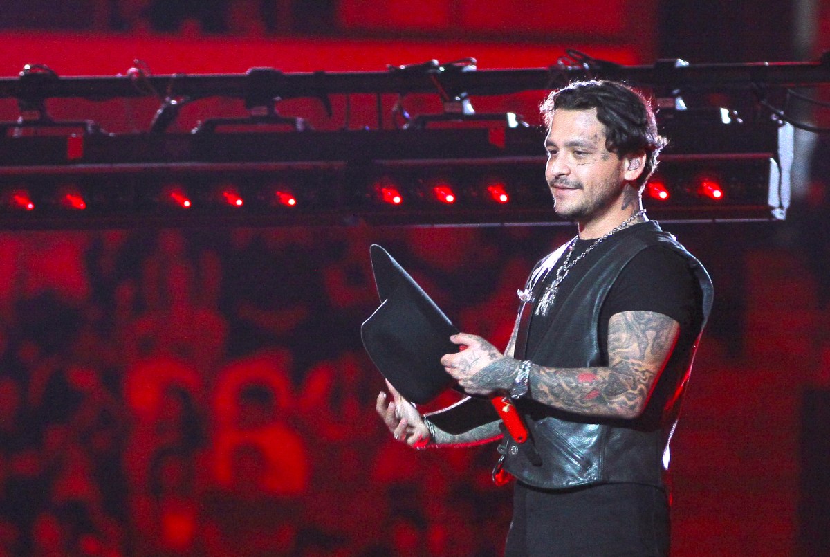 Christian Nodal y la razón de no felicitar a su hija en redes sociales