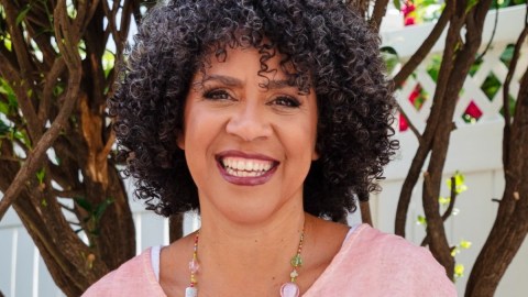 Dianne-Morales, directora de El Puente