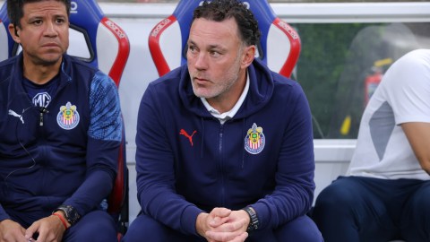 Ídolo de Chivas ve difícil continuidad de Gabriel Milito.