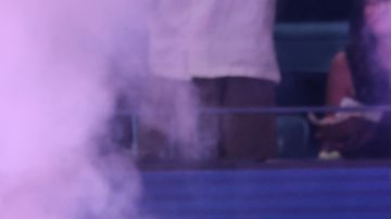 Jannik Sinner sale a pista en su partido contra Alexander Bublik.