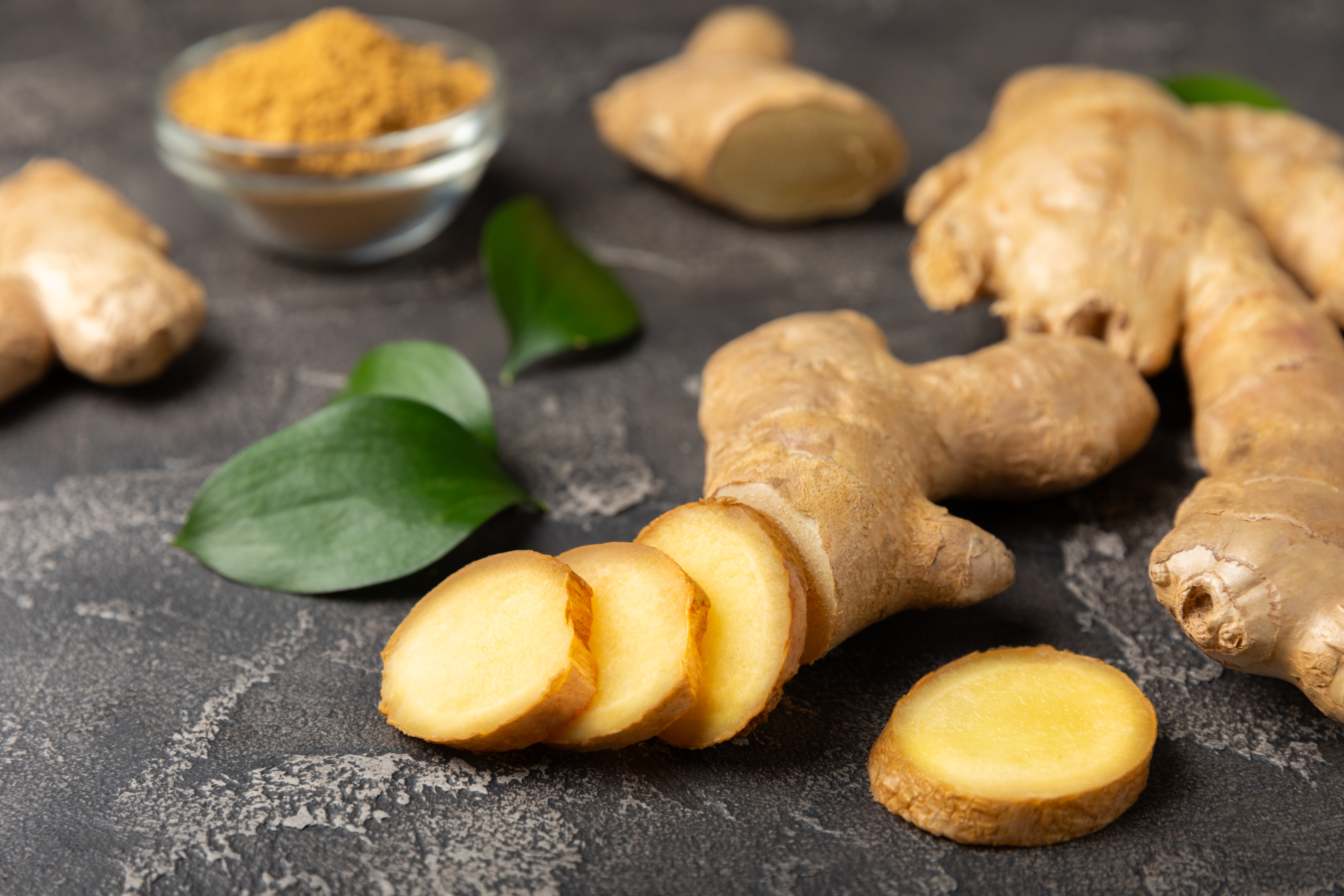 El jengibre se ha usado como remedio natural desde la antigüedad.