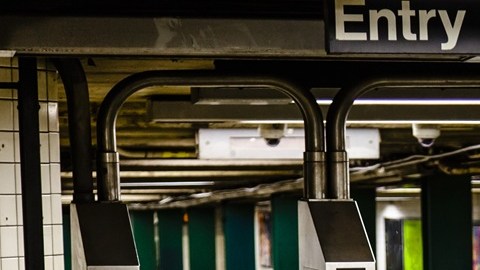 La MTA ha implementado nuevos mecanismos para combarit la evasión de tarifas en el Metro.