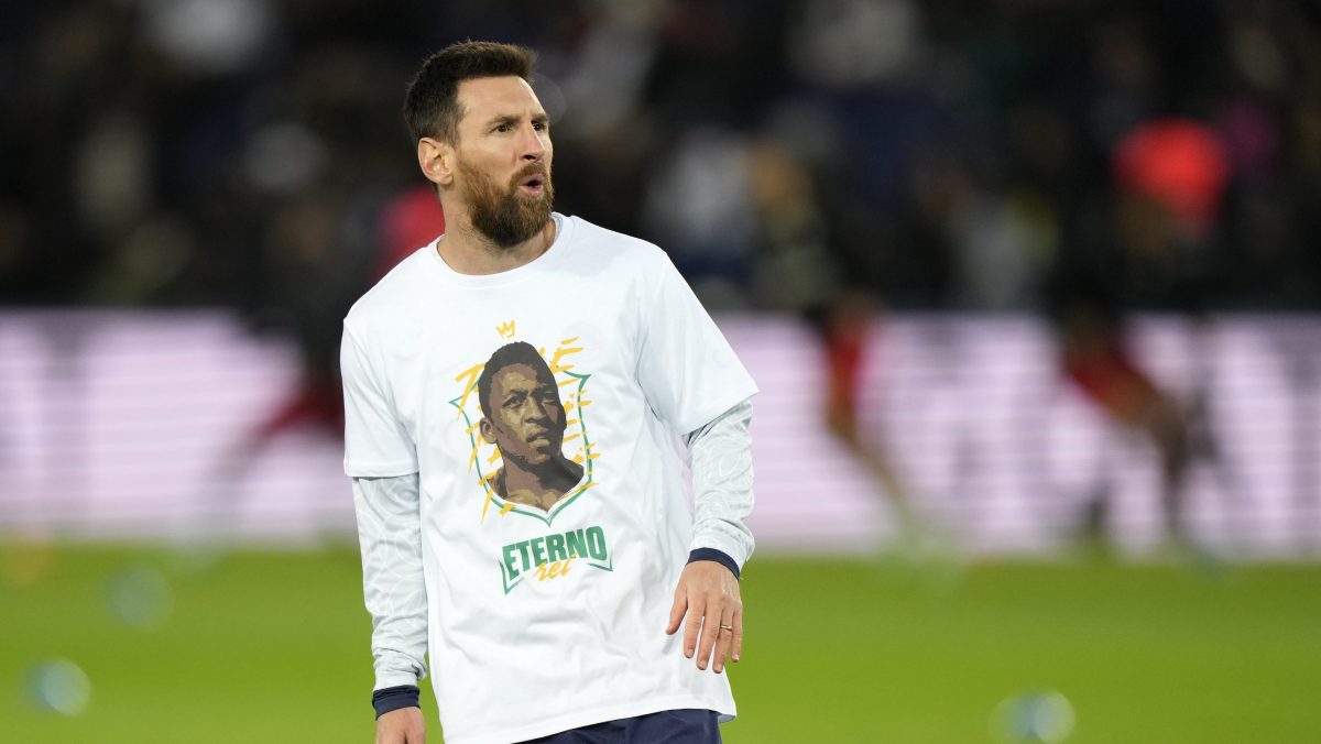 Tarjeta de novato de Messi se convierte en la más cara del fútbol por $1.5 millones de dólares