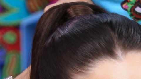 Nadia Ferreira, Clarissa Molina y Alejandra Espinoza serán las conductoras de Premios Juventud 2025.