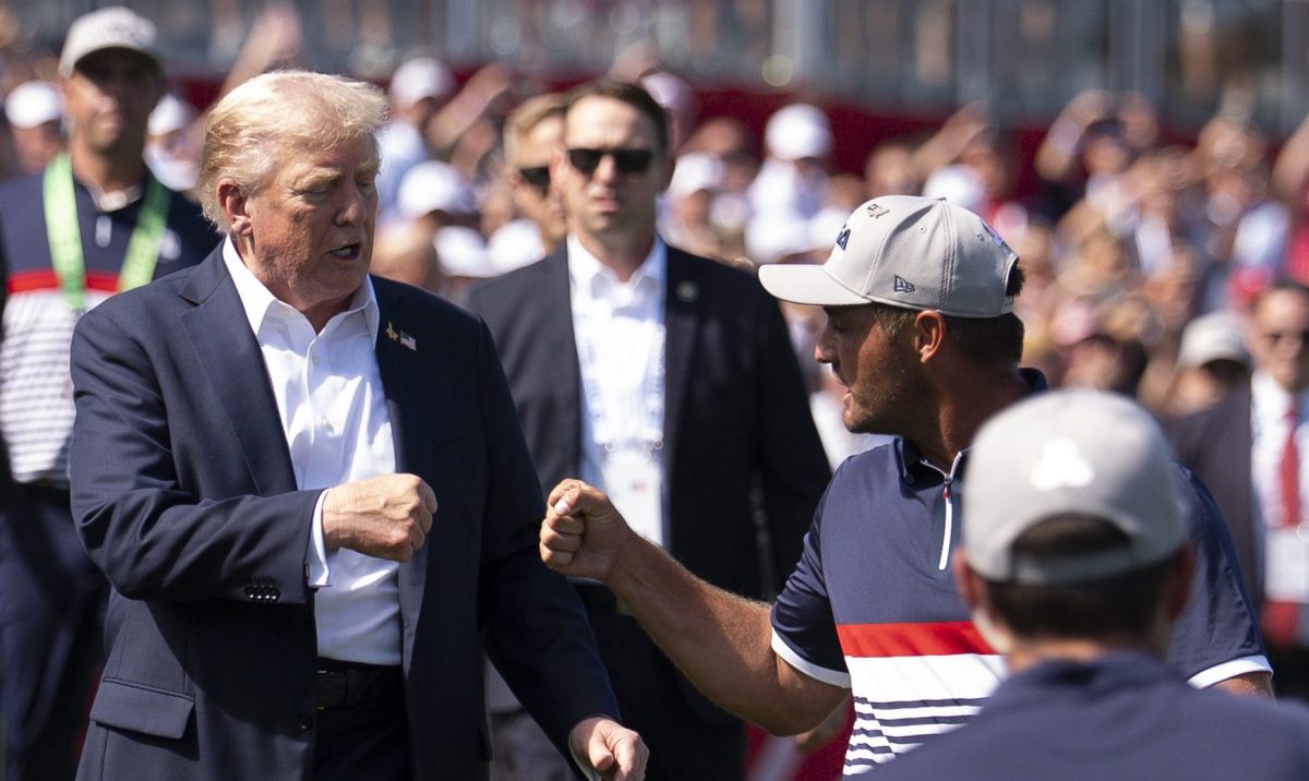 Trump acude a la Ryder Cup pero Europa domina a Estados Unidos