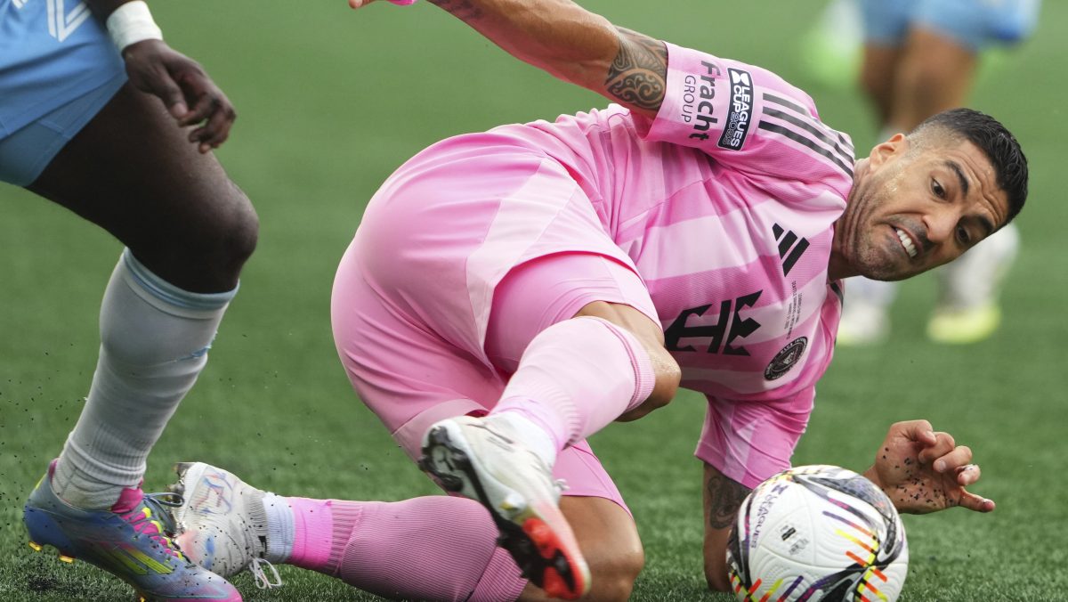 Luis Suárez recibe tres partidos de sanción en la MLS por escupitajo en la Leagues Cup