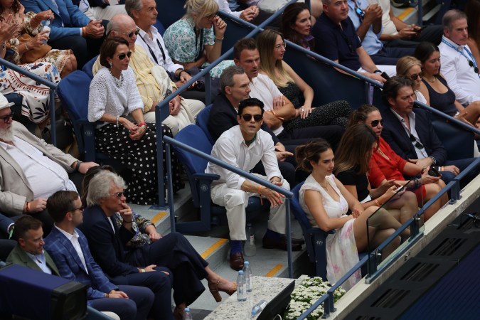 Jon Bon Jovi, Rami Malek y Christian Slater se dejaron ver en el palco presidencial del US Open.