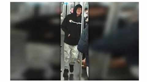 Sospechoso detenido por apuñalamiento en el Metro de NYC.