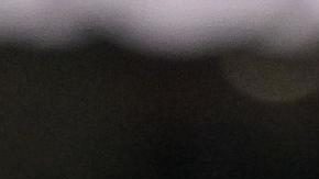 Los españoles David Raya y Rodri se abrazan luego del juego entre el Arsenal y el Manchester City.