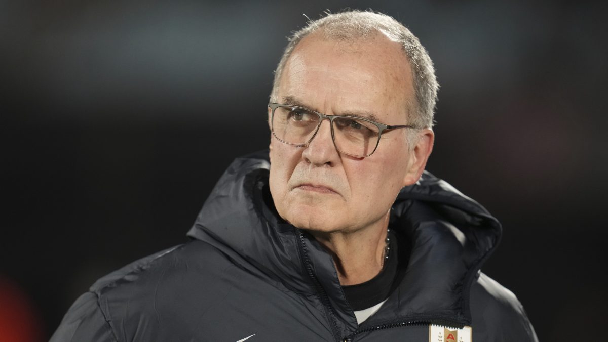 Bielsa critica el exceso de gimnasio en el fútbol: “Tiene más que ver con el espejo que con los rivales”