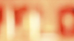 Canelo Álvarez subiendo al ring antes de perder con Terence Crawford.