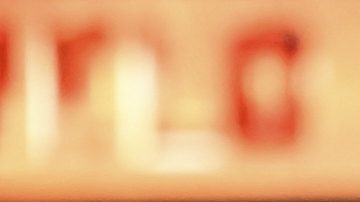 Canelo Álvarez subiendo al ring antes de perder con Terence Crawford.