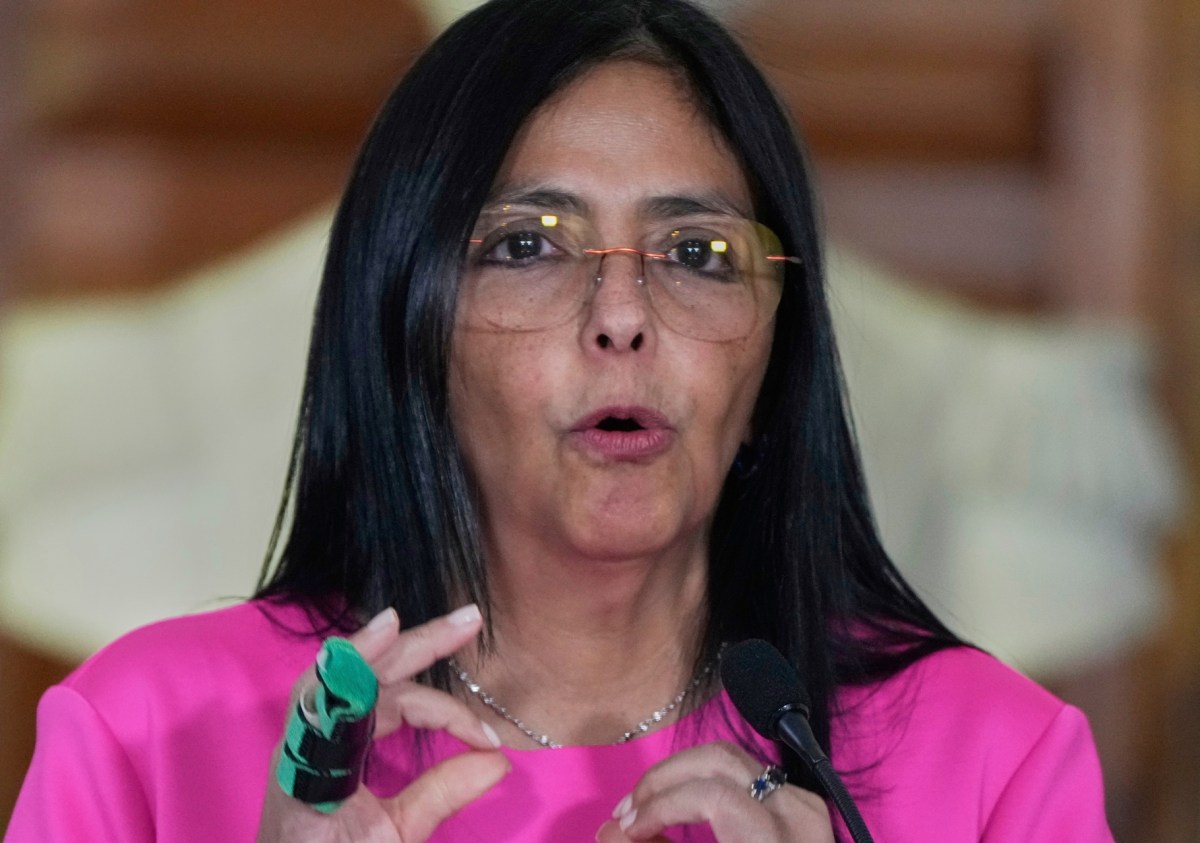 Vicepresidenta de Venezuela confirmó envío de carta a Donald Trump para "dialogar"