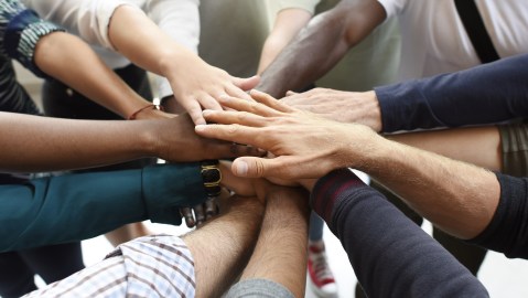 Al honrar el Mes de la Herencia Hispana, reconozcamos tanto nuestra alegría como  nuestra lucha.