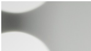 Ambos dispositivos apuntan a quienes buscan teléfonos ultradelgados, ligeros y con suficiente potencia para el día a día.