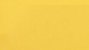 La mochila cuenta con 5 compartimentos y 19 bolsillos, lo que facilita la organización de todo tipo de pertenencias, desde documentos hasta accesorios pequeños.