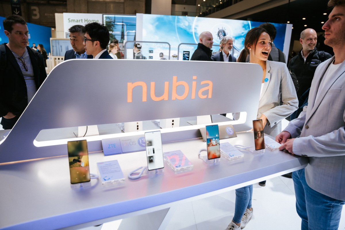 Si no te alcanza para el iPhone 17, ZTE presentó su nuevo Nubia Air: detalles y precio