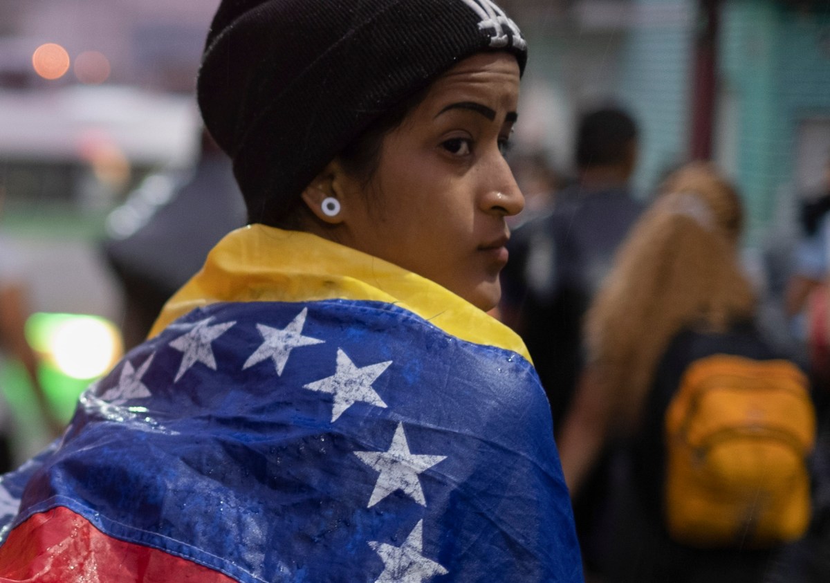 USCIS desactiva formularios en línea para que inmigrantes venezolanos renueven el TPS