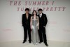 Gavin Casalegno, Lola Tung y Christopher Briney protagonizaron la serie.