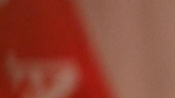 El vicepresidente estadounidense, J. D. Vance, asiste a una reunión entre el presidente estadounidense, Donald Trump, hoy 20 de octubre de 2025.