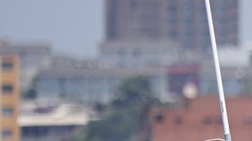 Maduro dio la orden de activar todos los equipos militares "de inmediato" para defensa de "puntos de acción" en toda la costa de Venezuela.