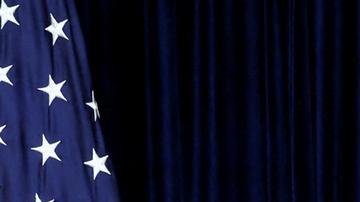 Sentados frente a frente una vez comenzó la reunión bilateral a puerta cerrada.