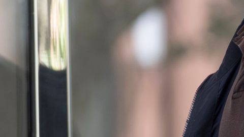 Las 20 personas arrestadas están acusadas de tráfico de drogas.