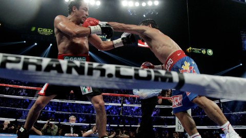Dinamita Márquez se pronuncia sobre Zuffa Boxing.