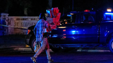 Foto referencial de la policía de Alabama respondiendo a un tiroteo.
